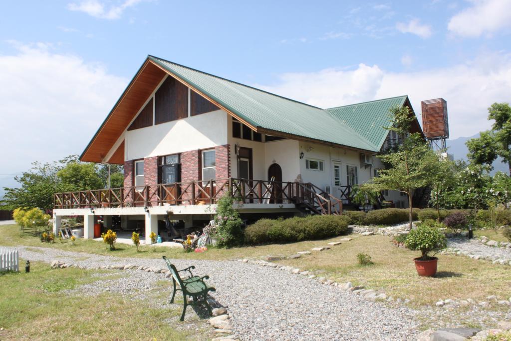 Hou Niao Fei Xing B&B Taiping  Exterior photo
